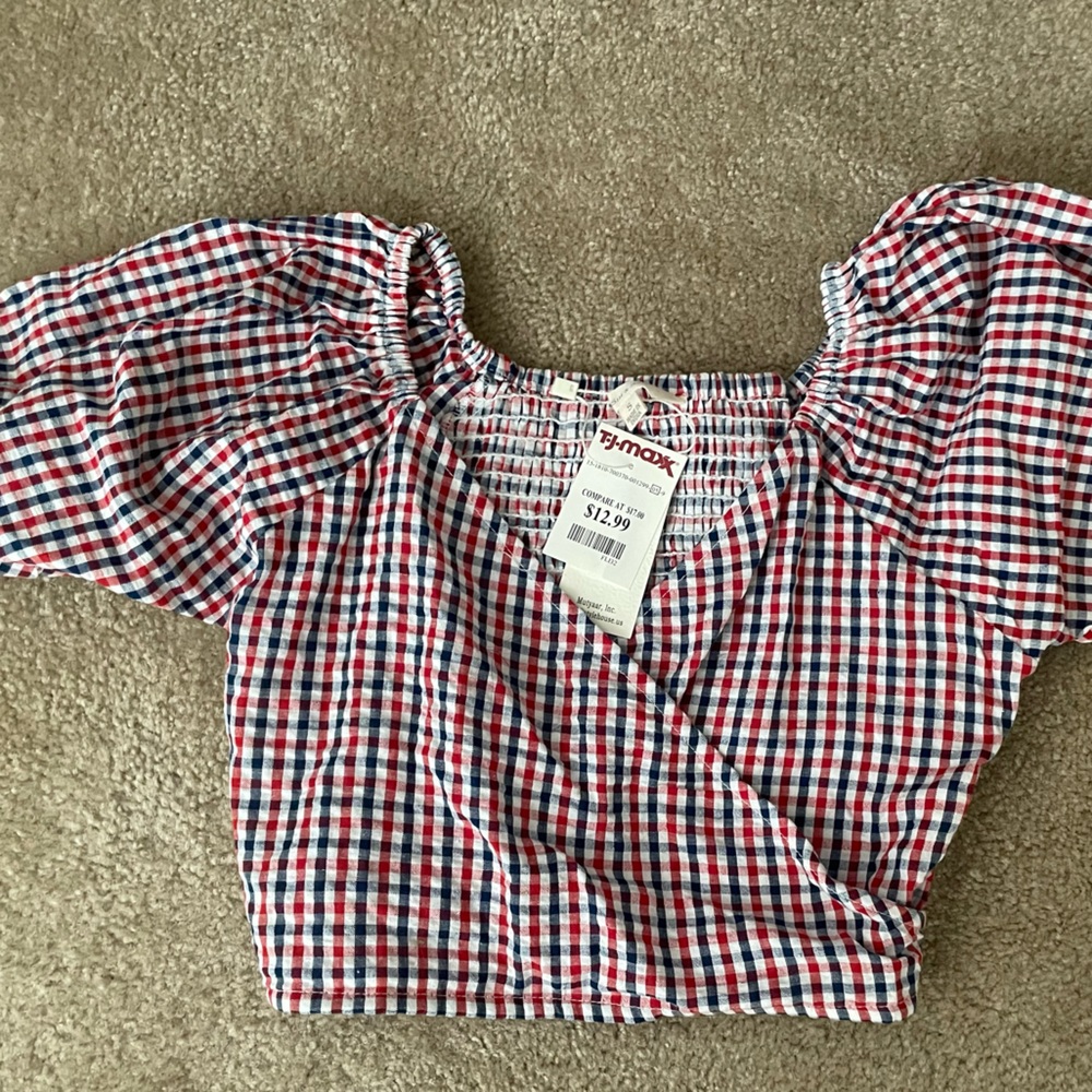 Women’s size S Check top. Brand new with tags